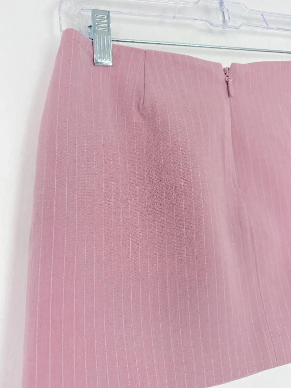 By.Dyln Zayne Mini Skirt Stripes High Slit Revolve Pink Pinstripe Size XS EUC - Picture 7 of 10